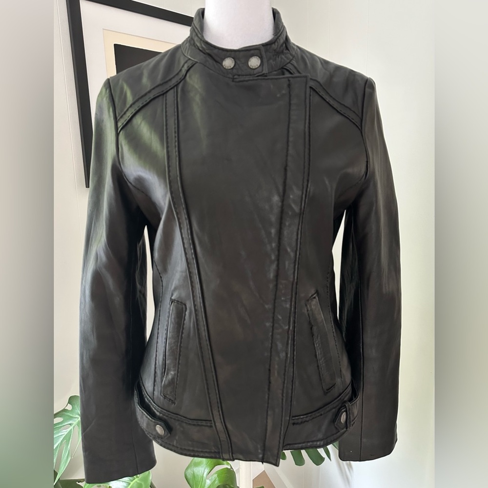 Stylish Michael Kors Leather Moto Jacket 🏍️